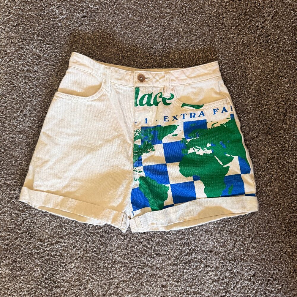 Vans no place like home shorts 24